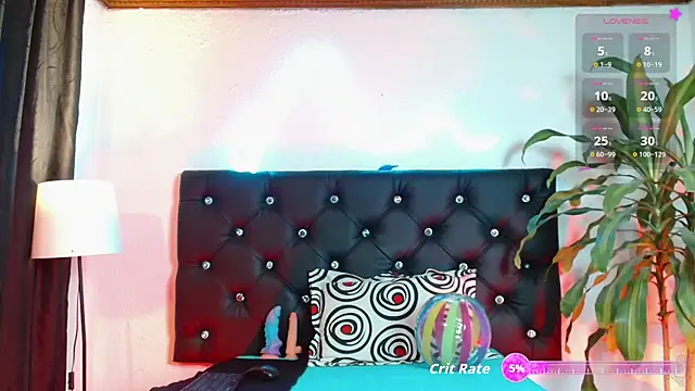 AliciaWhite online show from September 18, 11:46 am