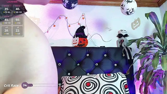 AliciaWhite online show from October 11, 11:55 am