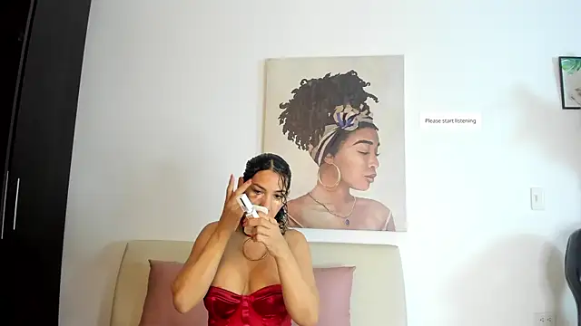 Snapshot of Saraakushh chatting on June 20, 12:43 pm Saraakushh online show from June 20, 12:43 pm