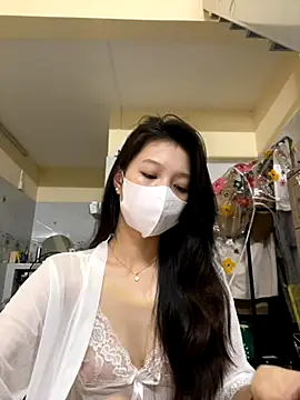 Miinami online show from October 2, 12:19 pm