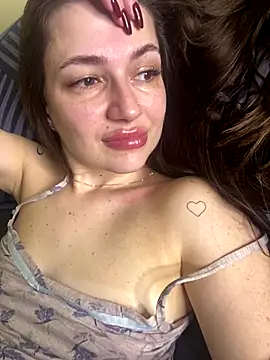 Cute Erika online show from December 20, 10:56 pm