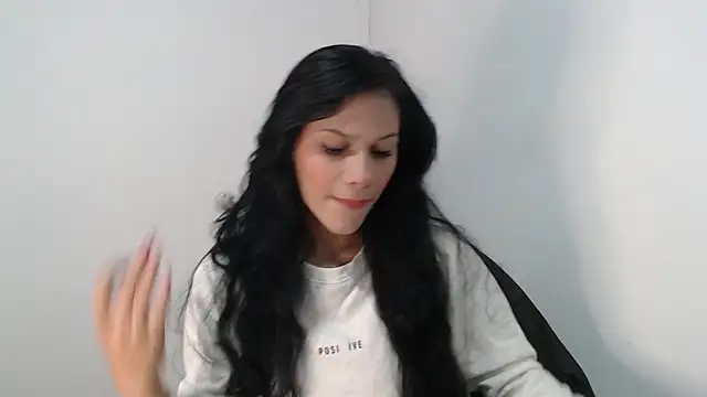 Snapshot of JessGarcia chatting on October 17, 12:51 pm JessGarcia online show from October 17, 12:51 pm