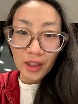 Snapshot of Aliciaz3 chatting on November 11, 9:26 am Aliciaz3 online show from November 11, 9:26 am