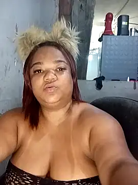 melcarioca1111 online show from May 13, 3:52 pm
