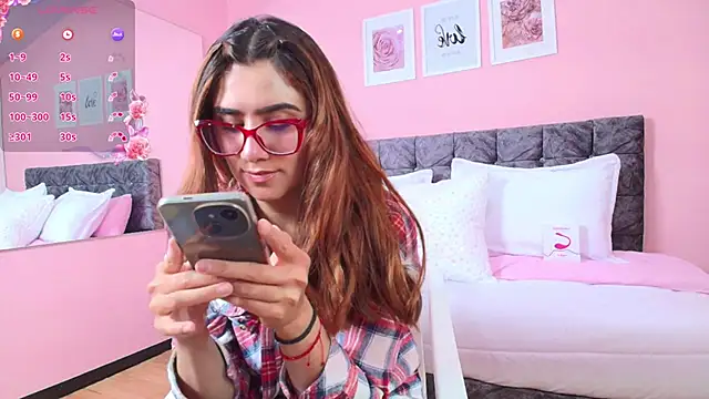 maddie beauty online show from December 4, 8:52 pm