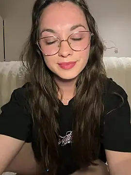 liloush   online show from June 1, 8:08 pm
