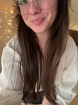 liloush   online show from January 19, 2:54 pm