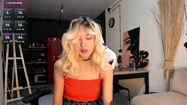 Snapshot of Korean_blink chatting on February 15, 6:07 pm Korean blink online show from February 15, 6:07 pm