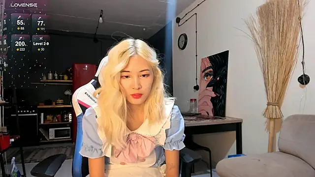 Snapshot of Korean_blink chatting on February 28, 6:07 pm Korean blink online show from February 28, 6:07 pm