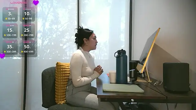 yuzhara online show from December 19, 5:15 pm