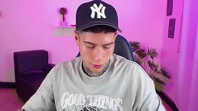 setthomas online show from February 23, 10:10 pm