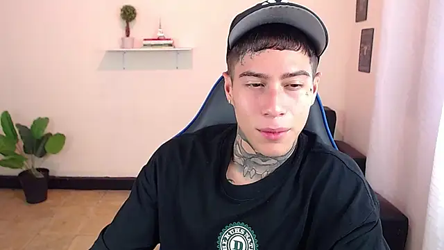 setthomas online show from November 18, 3:04 pm