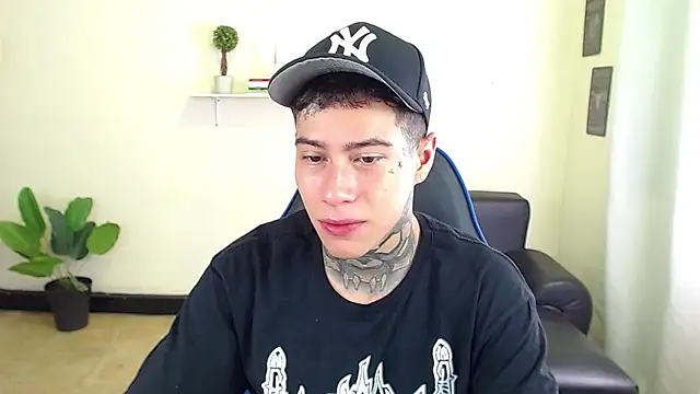 setthomas online show from November 11, 2:23 pm