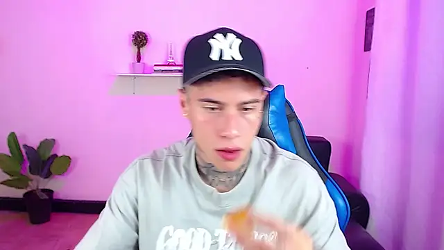 setthomas online show from November 7, 3:16 pm