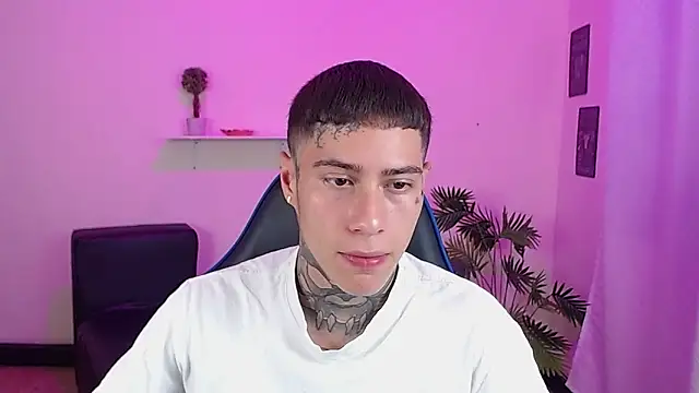 setthomas online show from February 17, 9:56 pm