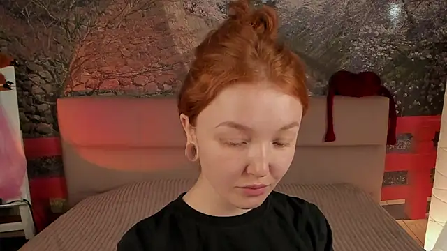 EmyRosaly online show from November 28, 7:19 am