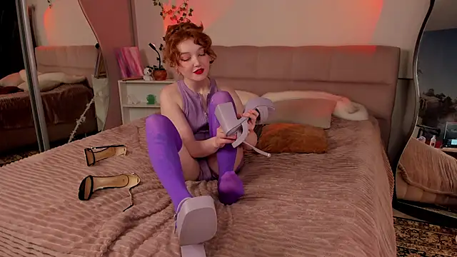 EmyRosaly online show from April 22, 10:38 pm