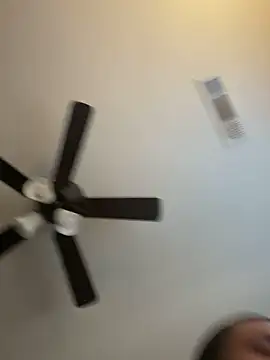 pnwzo online show from November 22, 9:13 pm