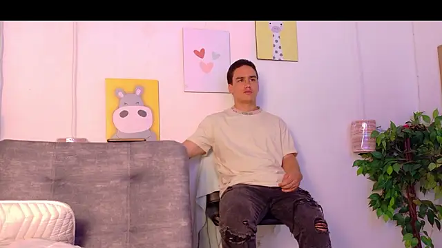 battistaturner online show from March 8, 11:41 pm