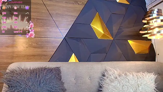 ly lulu online show from March 6, 11:16 am