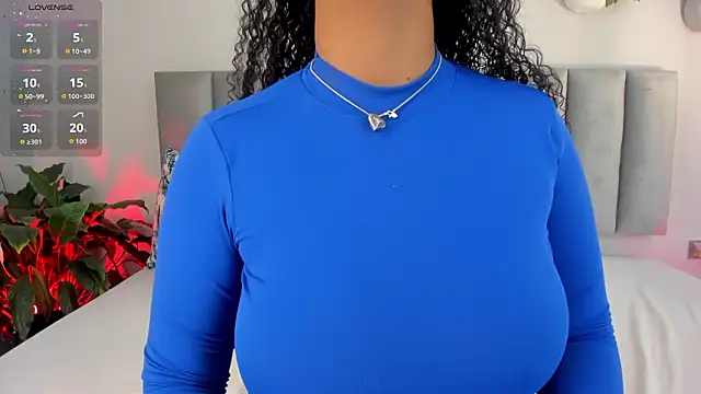 Tina curly online show from March 4, 11:29 am