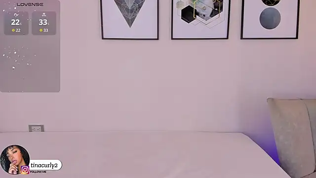 Tina curly online show from December 4, 11:42 am