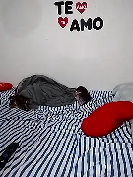 Snapshot of cacaucat chatting on September 29, 2:55 pm cacaucat online show from September 29, 2:55 pm