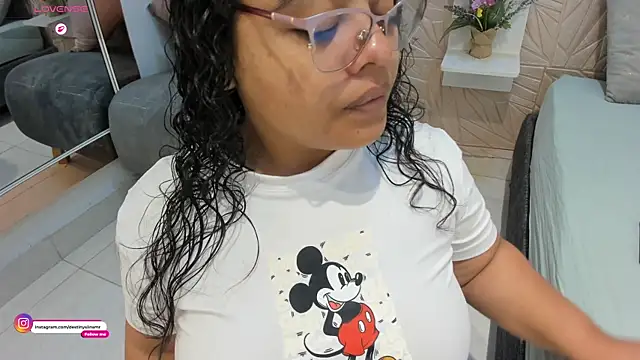 DestinySins online show from July 2, 12:33 pm