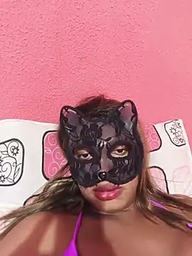 DuCreu online show from March 22, 4:52 pm