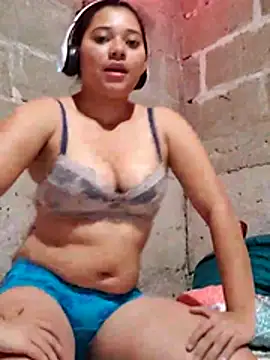 Violethroos online show from December 3, 3:07 am