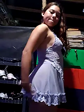 Violethroos online show from March 23, 4:23 am