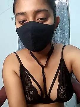 Snapshot of shrutee12 chatting on November 3, 9:24 am shrutee12 online show from November 3, 9:24 am