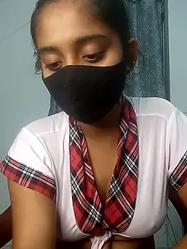 Snapshot of shrutee12 chatting on November 12, 4:00 pm shrutee12 online show from November 12, 4:00 pm