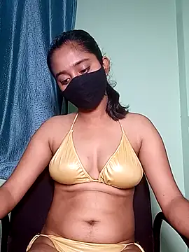 shrutee12 online show from April 24, 5:26 pm