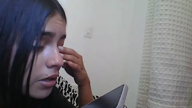Snapshot of Lucy_2025 chatting on September 19, 7:07 pm Lucy 2025 online show from September 19, 7:07 pm