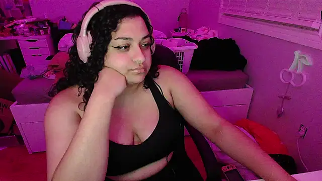 Snapshot of chericheesecake chatting on September 20, 4:06 am chericheesecake online show from September 20, 4:06 am