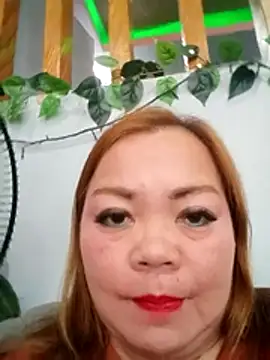 Hazel 20 online show from February 9, 8:45 am