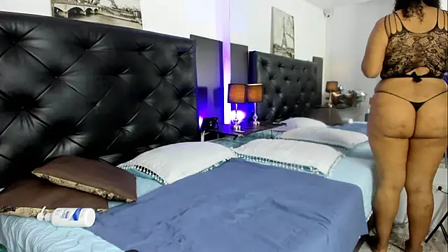 Kymy marquez online show from March 2, 8:38 pm