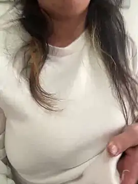 Snapshot of sabrinavogliosa chatting on February 20, 11:42 am sabrinavogliosa online show from February 20, 11:42 am