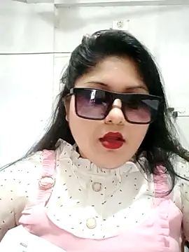 Nusrat-N online show from December 19, 9:55 am