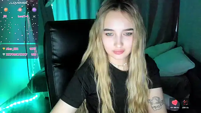 TaisiaHot online show from March 18, 9:12 am