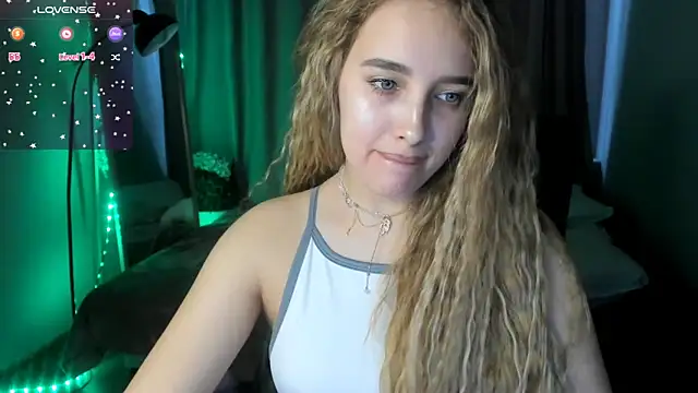 TaisiaHot online show from March 22, 9:11 am