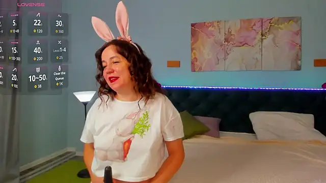 Kira Adler online show from April 4, 12:39 am