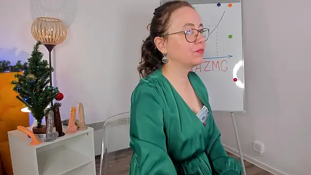 Kira Adler online show from December 23, 1:38 am