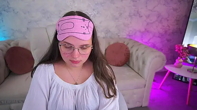 SophieDreamss online show from September 26, 10:27 pm