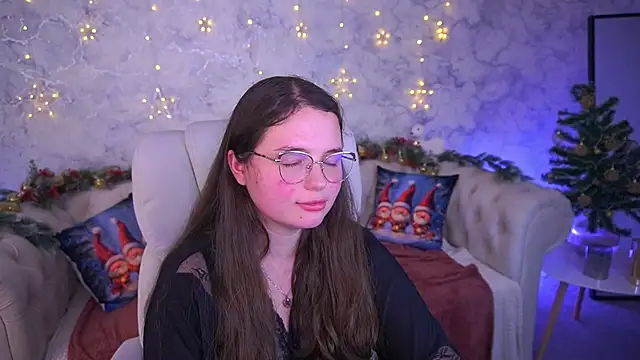 Snapshot of SophieDreamss chatting on January 5, 9:40 pm SophieDreamss online show from January 5, 9:40 pm