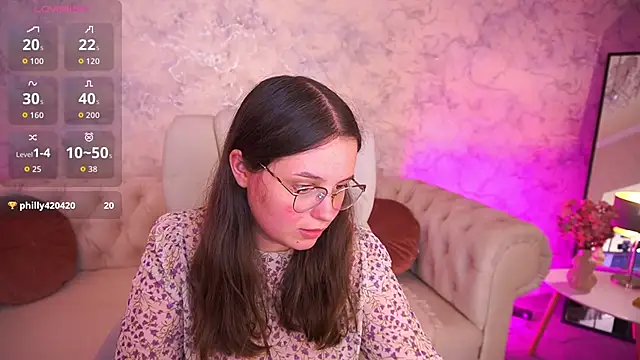 SophieDreamss online show from September 12, 7:24 pm