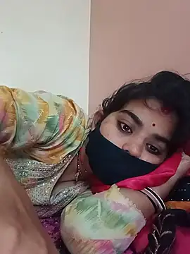 Snapshot of Samiya-143 chatting on June 17, 12:11 am Samiya-143 online show from June 17, 12:11 am
