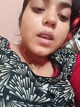 Snapshot of Samiya-143 chatting on June 19, 1:11 am Samiya-143 online show from June 19, 1:11 am