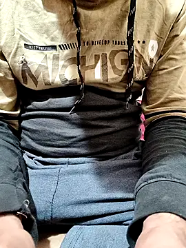 mehulsomm7 online show from October 31, 10:23 am